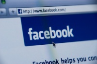 Сервис Slingshot от Facebook: в соцсети появятся самоуничтожающиеся сообщения
